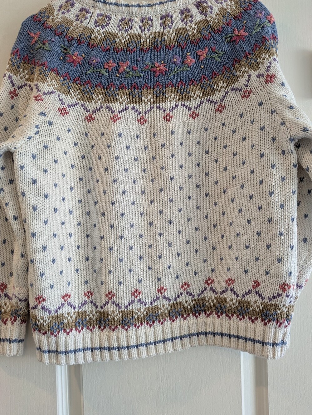 Vintage Northern Isles Hand Knit Embroidered Sweater Grandma Cottagecore Size M - Picture 9 of 12